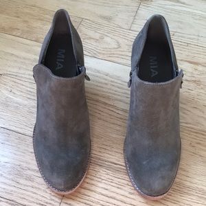MIA Brown Booties